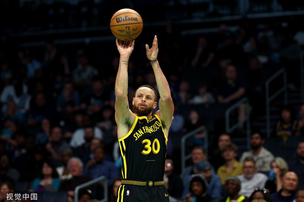 扣篮球员的 扣篮球员的